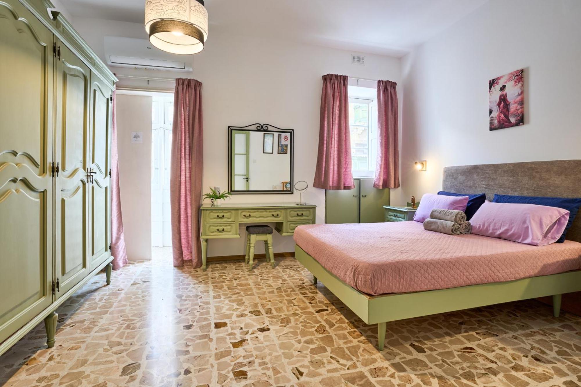 Ta' Nena Apartment In Floriana, 10 Minutes Away From Valletta Exterior foto
